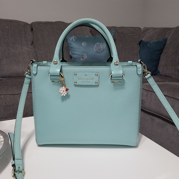 EUC - Kate Spade ♠️ Crossbody Bag w/bag charm - Picture 16 of 16